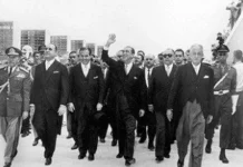 Artigo revive cenas dos primeiros monumentos erguidos em Brasília