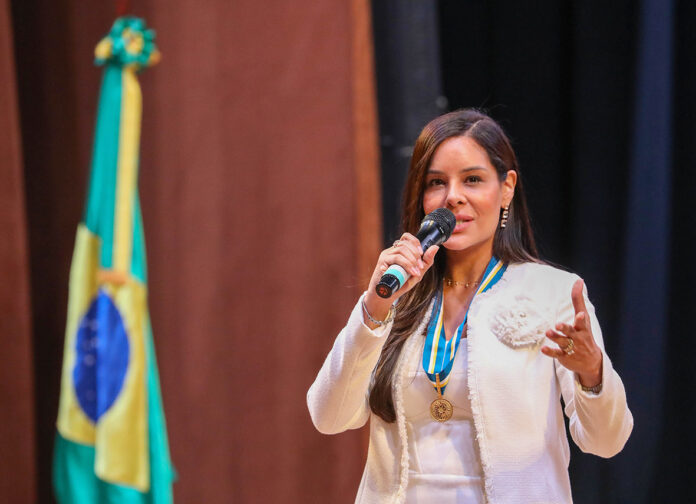 Primeira Dama Mayara Noronha