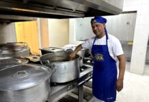 Almoço de Natal agita Arniqueira com celebração e solidariedade