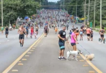 Veja o que abre e o que fecha durante as festas de fim de ano