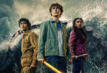 Elenco de “Percy Jackson” manda “oi” para fãs antes do painel na CCXP25