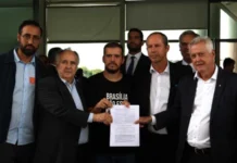 Ibaneis nega tratativas com Vorcaro sobre compra do Banco Master