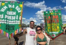 “Carnaval está politizado”, diz Fábio Felix no Bloco Na Batida do Morro