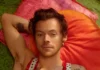 Harry Styles emplaca 1º lugar no Billboard Hot 100 com novo single
