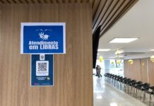 Atendimento com mediação em Libras já está disponível no Detran-DF