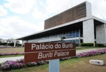 Autoridades em contagem regressiva para deixar o governo e concorrer às eleições