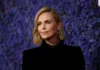Charlize Theron alfineta Chalamet e diz que IA fará seu trabalho em 10 anos