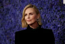 Charlize Theron alfineta Chalamet e diz que IA fará seu trabalho em 10 anos