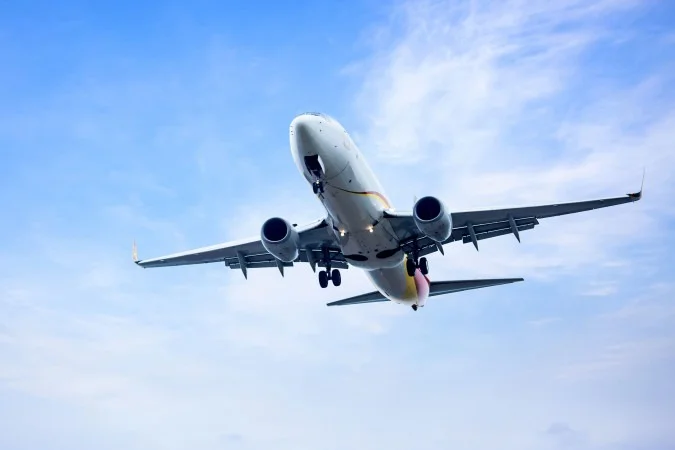 1_place-flying-sunset-sky-66791532